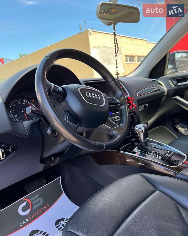 Внедорожник / Кроссовер Audi Q5 2013 в Львове