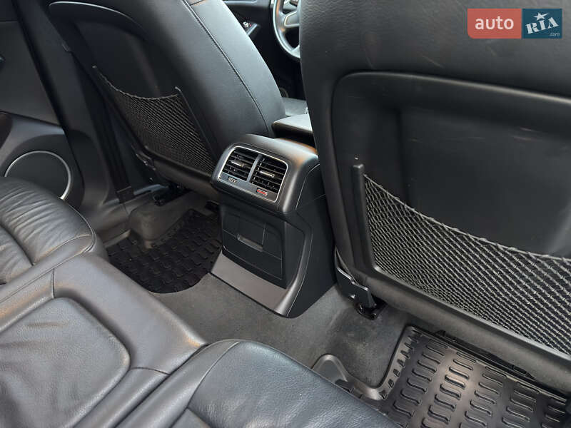 Внедорожник / Кроссовер Audi Q5 2015 в Полтаве