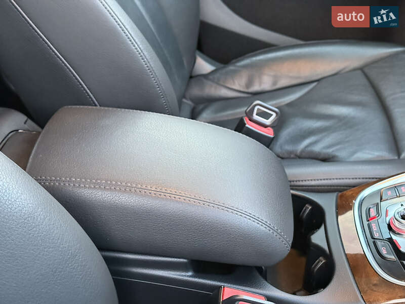 Внедорожник / Кроссовер Audi Q5 2015 в Полтаве