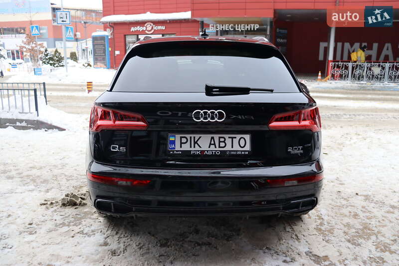 Внедорожник / Кроссовер Audi Q5 2018 в Львове