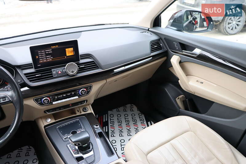 Внедорожник / Кроссовер Audi Q5 2018 в Львове