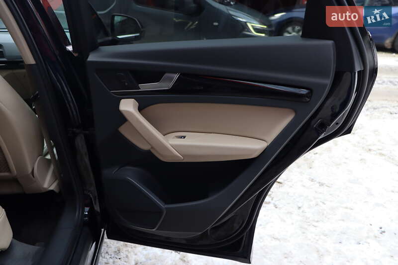 Внедорожник / Кроссовер Audi Q5 2018 в Львове