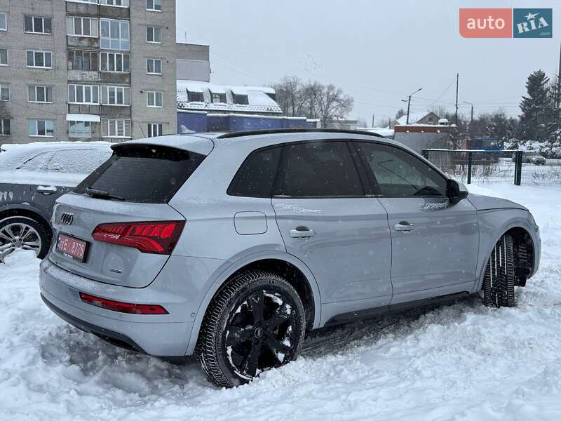 Внедорожник / Кроссовер Audi Q5 2018 в Стрые