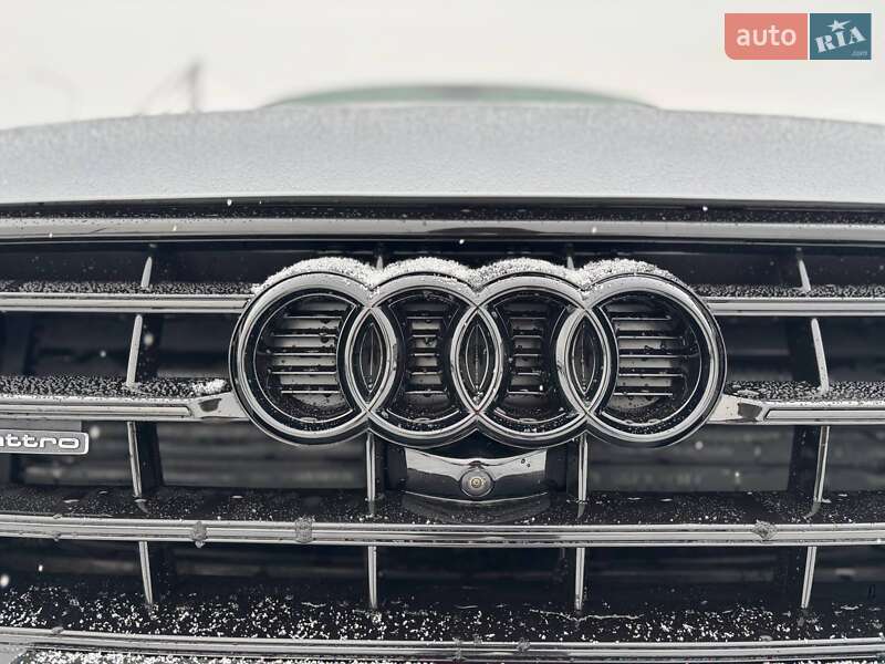 Внедорожник / Кроссовер Audi Q5 2018 в Стрые