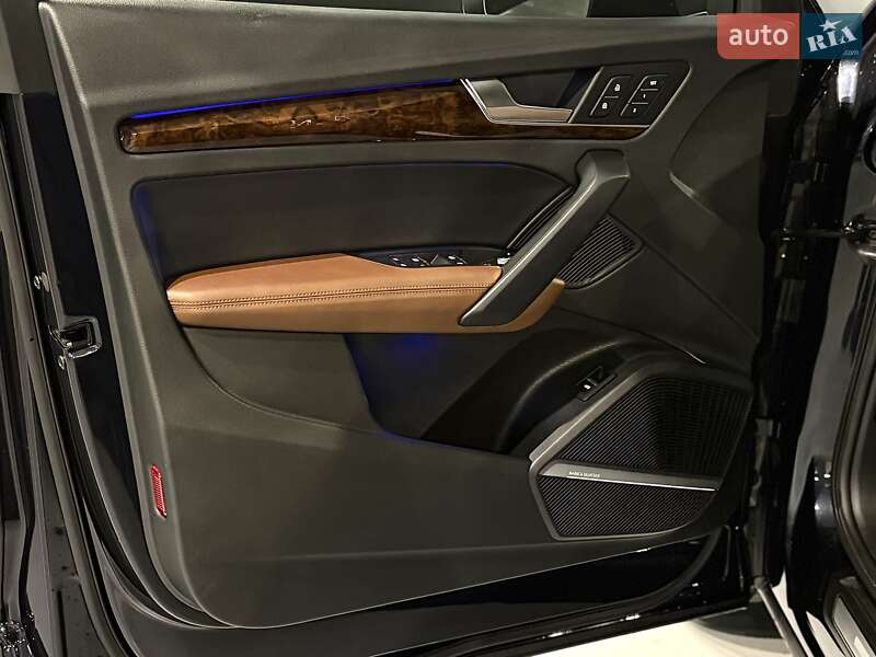 Внедорожник / Кроссовер Audi Q5 2018 в Одессе