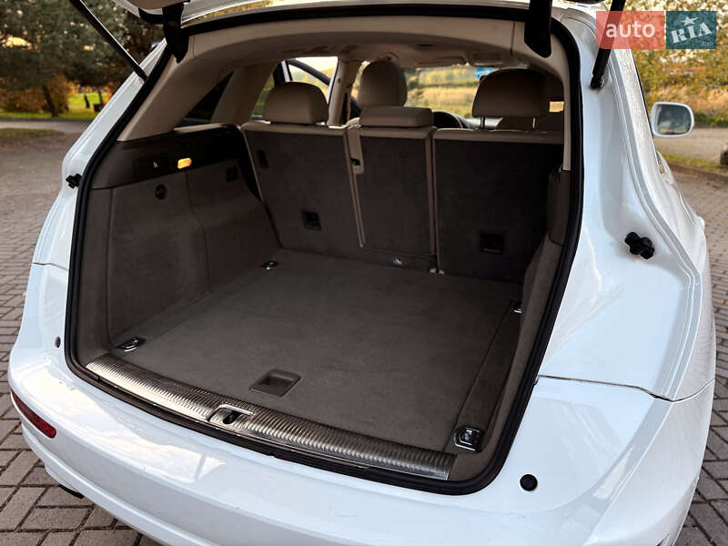 Внедорожник / Кроссовер Audi Q5 2011 в Дрогобыче