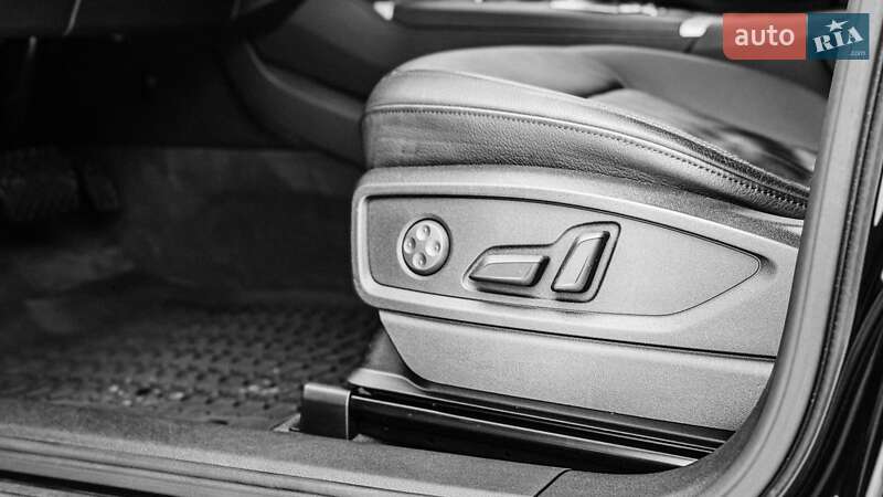 Внедорожник / Кроссовер Audi Q5 2020 в Ровно фото 30 Внедорожник / Кроссовер Audi Q5 2020 в Ровно