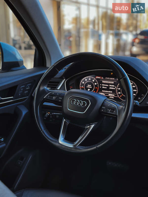 Внедорожник / Кроссовер Audi Q5 2018 в Николаеве