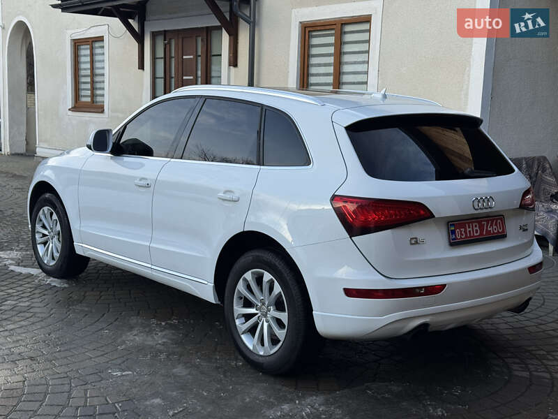 Внедорожник / Кроссовер Audi Q5 2015 в Коломые