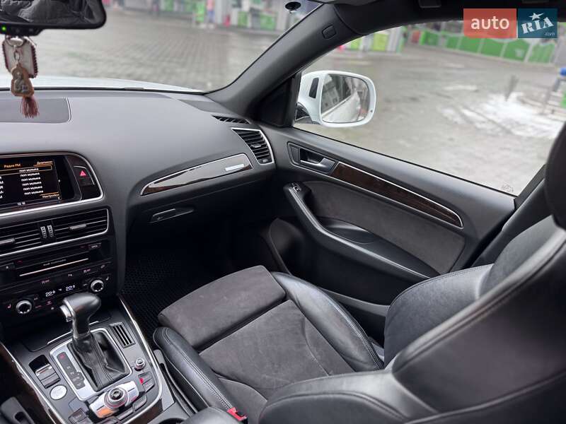 Внедорожник / Кроссовер Audi Q5 2016 в Виннице