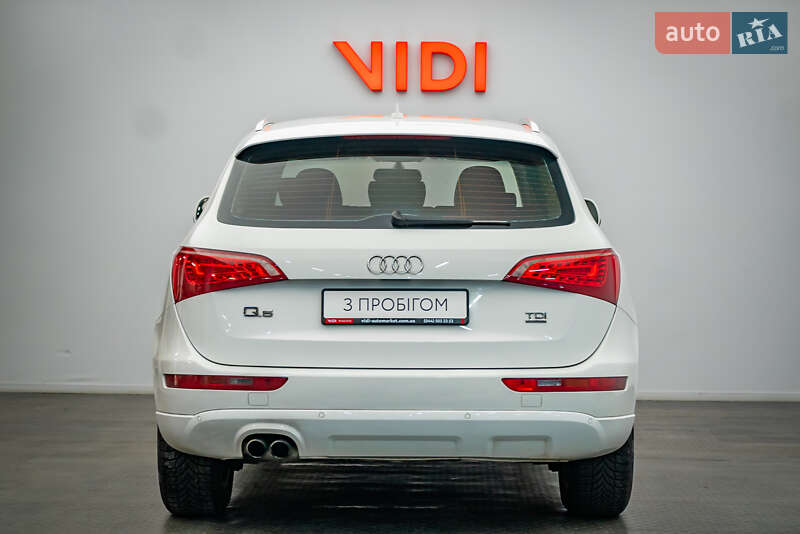 Внедорожник / Кроссовер Audi Q5 2011 в Киеве