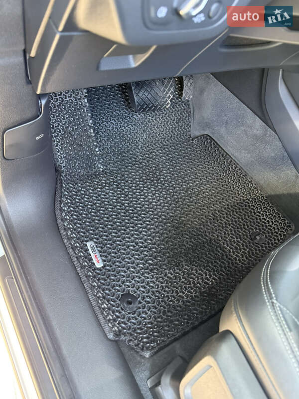 Внедорожник / Кроссовер Audi Q5 2023 в Броварах