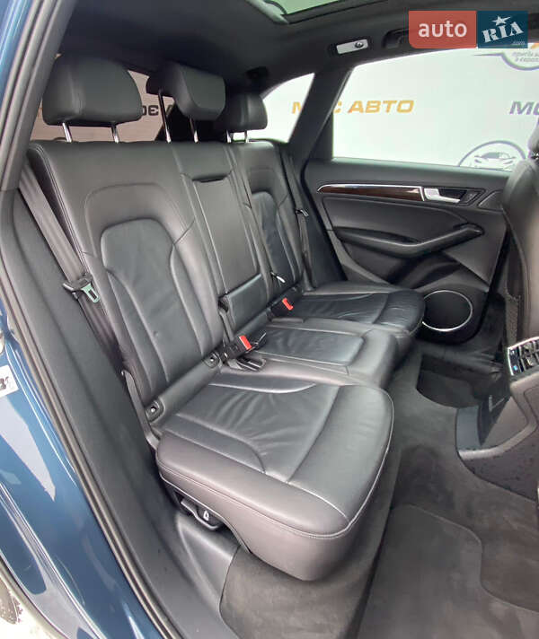 Внедорожник / Кроссовер Audi Q5 2016 в Ровно