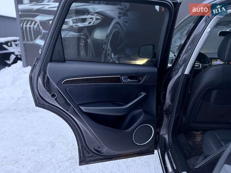 Внедорожник / Кроссовер Audi Q5 2016 в Львове