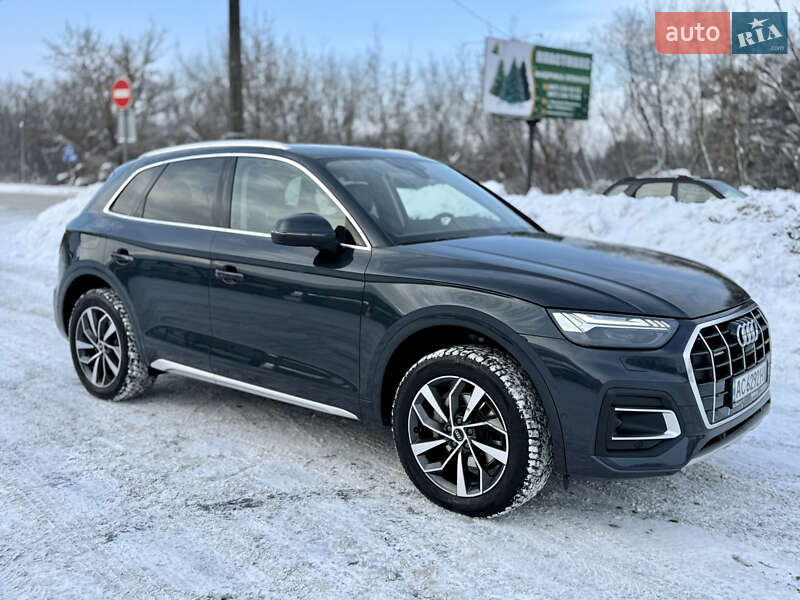 Внедорожник / Кроссовер Audi Q5 2021 в Луцке