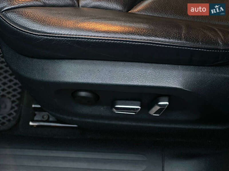 Внедорожник / Кроссовер Audi Q5 2014 в Киеве