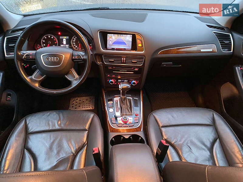 Внедорожник / Кроссовер Audi Q5 2014 в Киеве