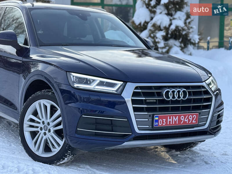 Внедорожник / Кроссовер Audi Q5 2018 в Тернополе