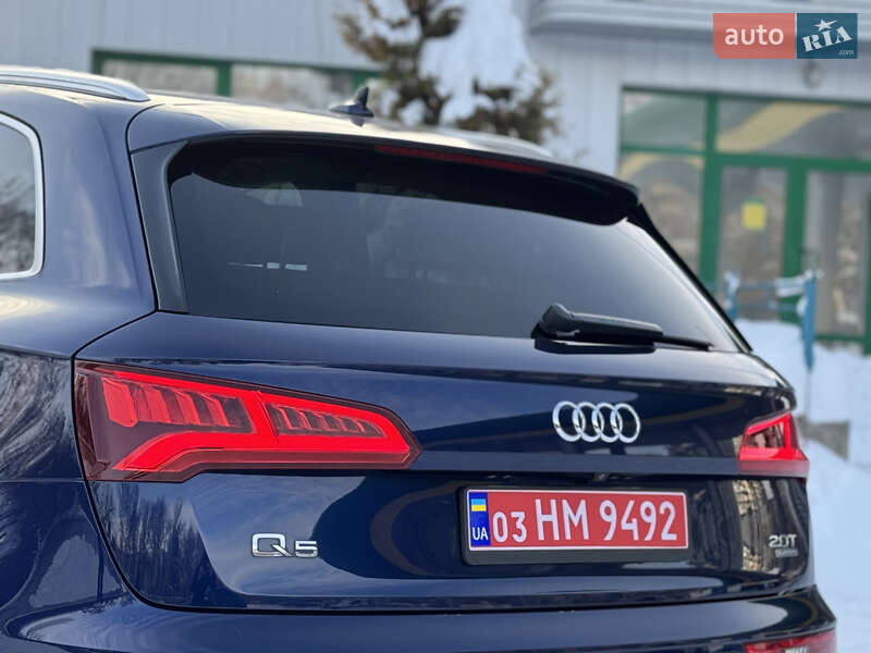 Внедорожник / Кроссовер Audi Q5 2018 в Тернополе