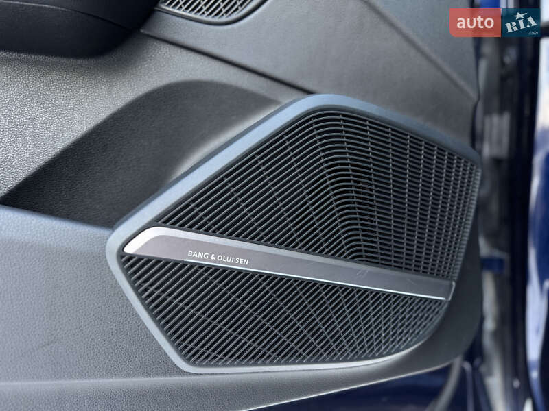 Внедорожник / Кроссовер Audi Q5 2018 в Тернополе