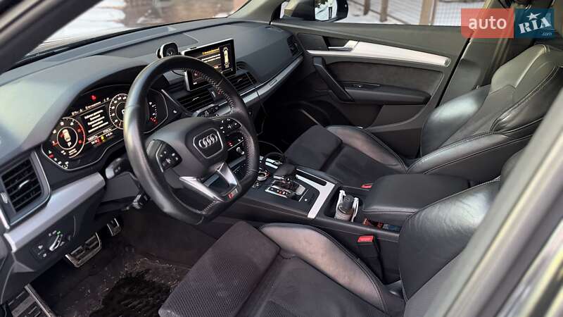 Внедорожник / Кроссовер Audi Q5 2017 в Киеве