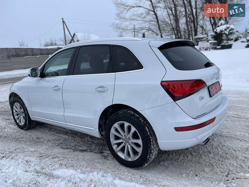 Внедорожник / Кроссовер Audi Q5 2015 в Луцке