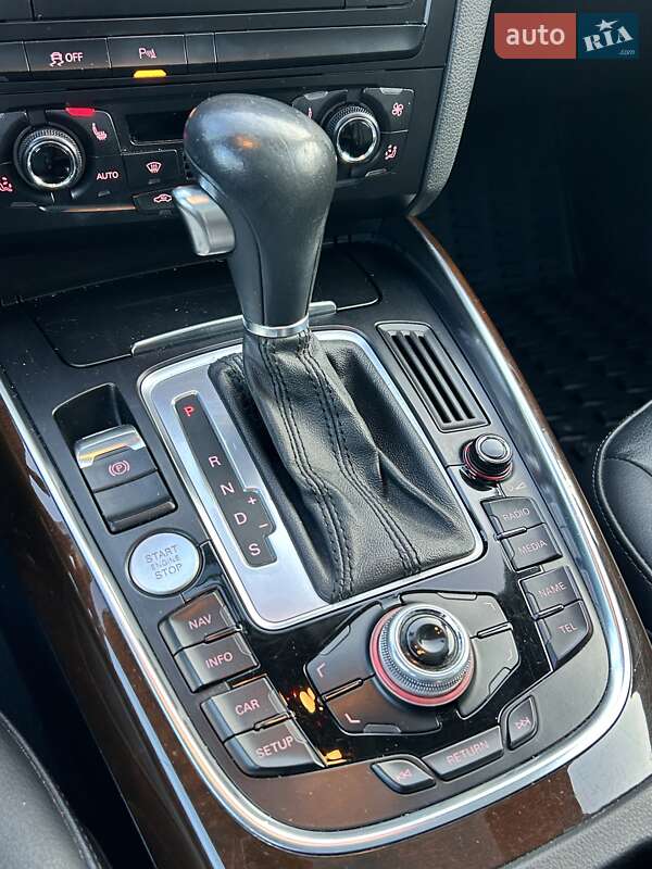 Внедорожник / Кроссовер Audi Q5 2011 в Сумах