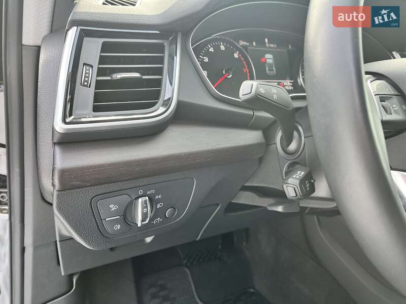 Внедорожник / Кроссовер Audi Q5 2023 в Киеве