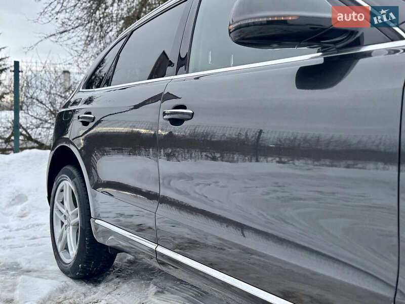 Внедорожник / Кроссовер Audi Q5 2015 в Дрогобыче