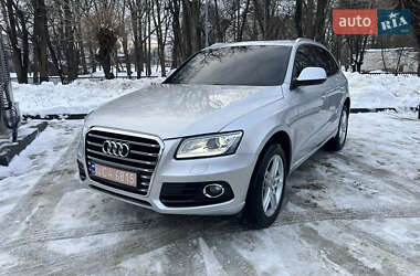 Позашляховик / Кросовер Audi Q5 2014 в Самборі