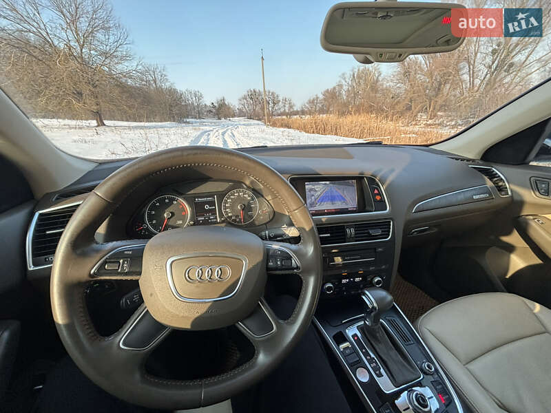 Внедорожник / Кроссовер Audi Q5 2014 в Переяславе