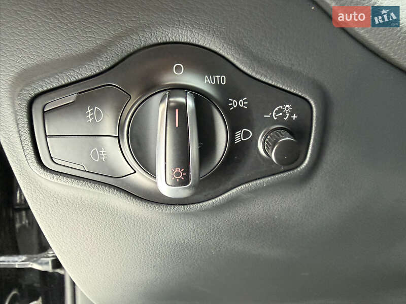 Внедорожник / Кроссовер Audi Q5 2014 в Мостиске