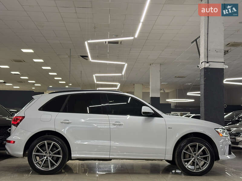 Внедорожник / Кроссовер Audi Q5 2014 в Николаеве