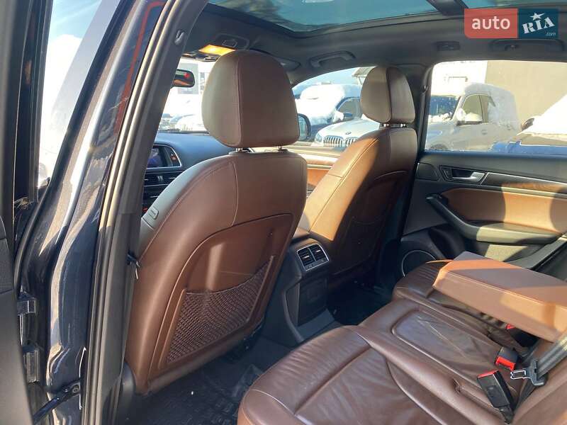 Внедорожник / Кроссовер Audi Q5 2015 в Львове