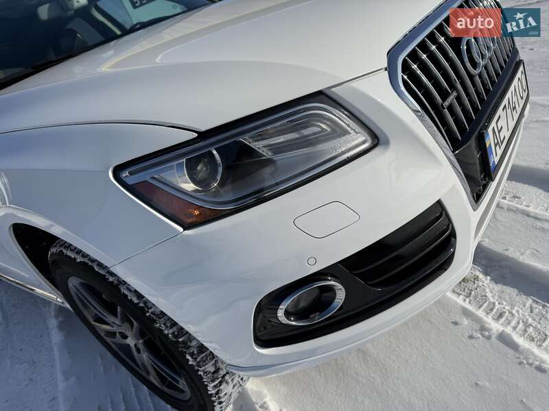 Внедорожник / Кроссовер Audi Q5 2014 в Днепре