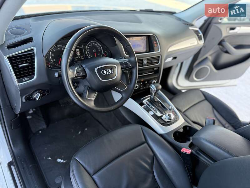 Внедорожник / Кроссовер Audi Q5 2014 в Днепре