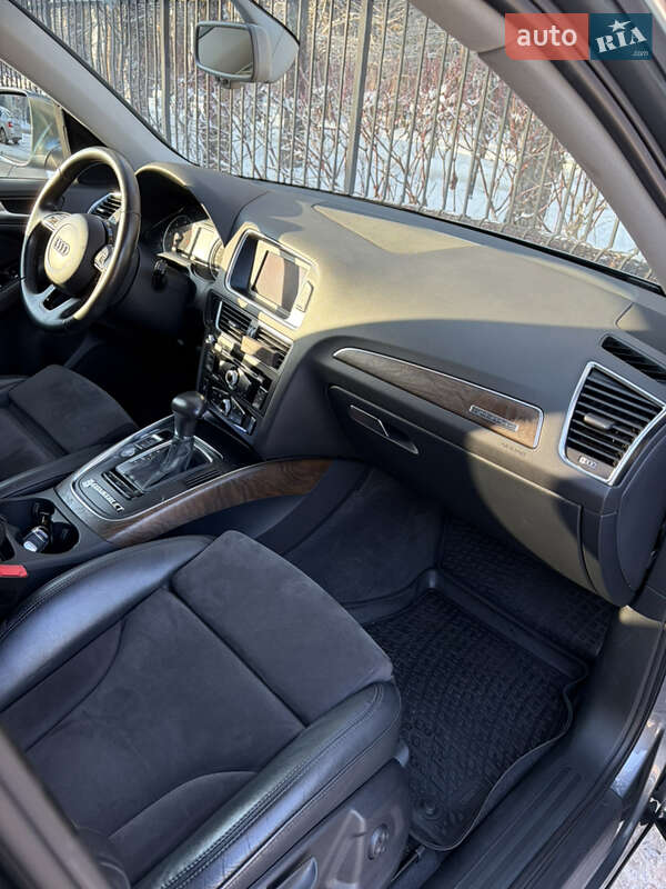 Позашляховик / Кросовер Audi Q5 2014 в Києві