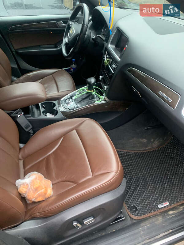 Внедорожник / Кроссовер Audi Q5 2014 в Ровно