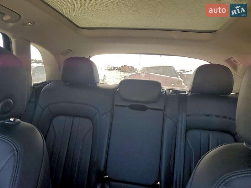 Внедорожник / Кроссовер Audi Q5 2018 в Ивано-Франковске