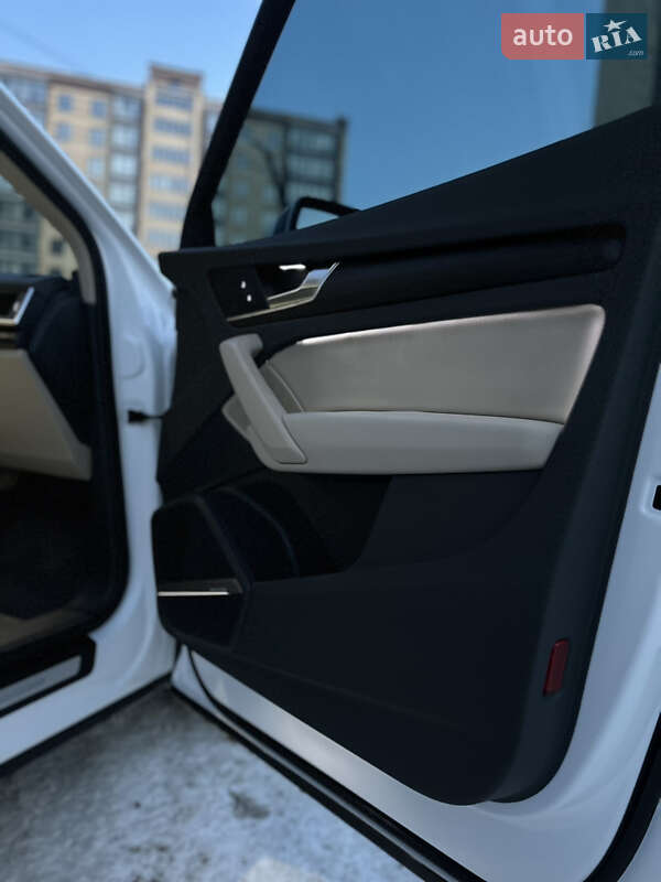 Внедорожник / Кроссовер Audi Q5 2018 в Чернигове