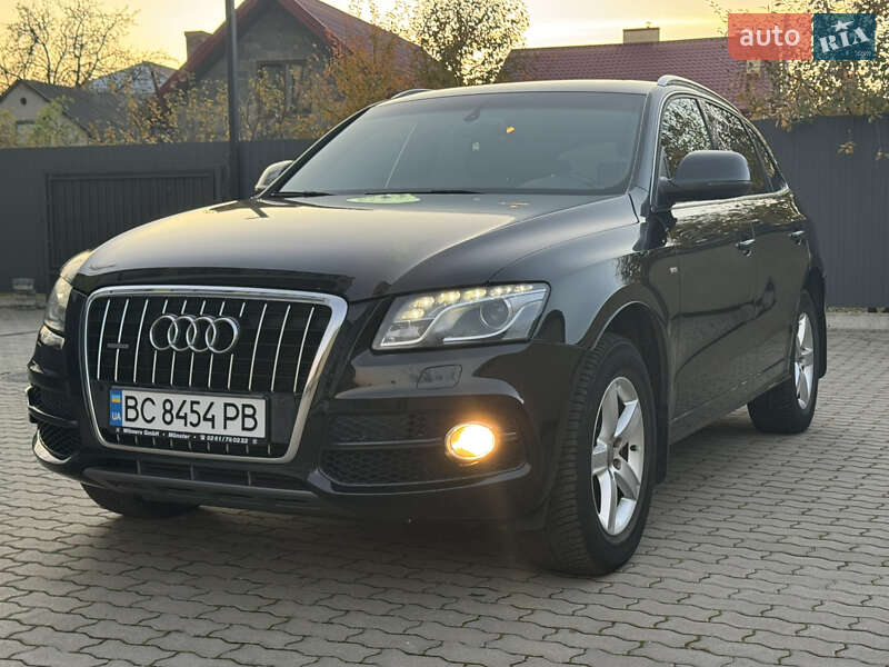 Внедорожник / Кроссовер Audi Q5 2011 в Львове