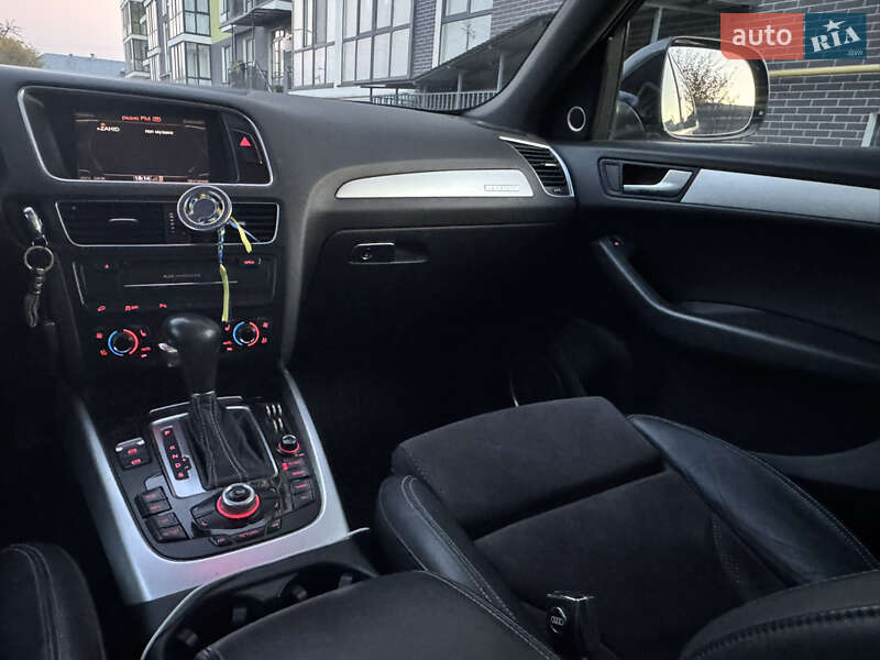 Внедорожник / Кроссовер Audi Q5 2011 в Львове