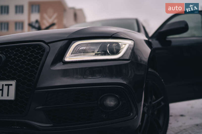 Внедорожник / Кроссовер Audi Q5 2012 в Луцке