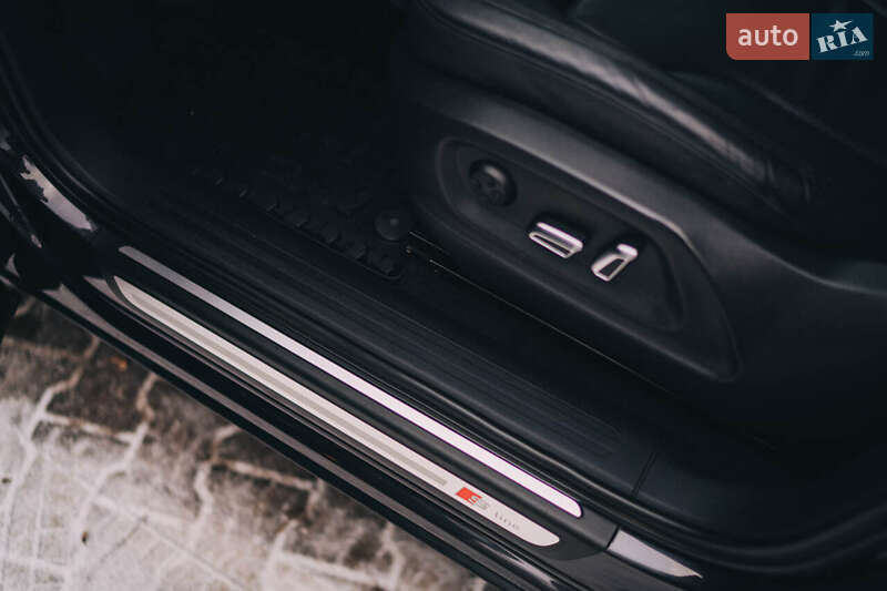 Внедорожник / Кроссовер Audi Q5 2012 в Луцке