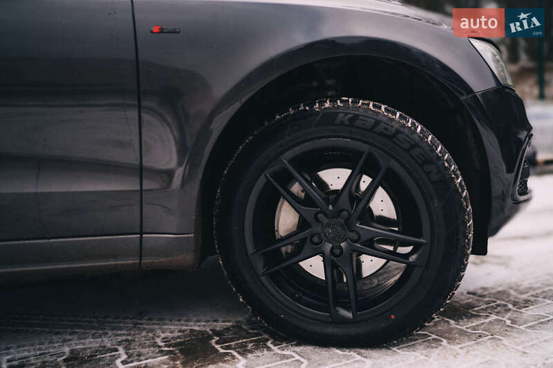 Внедорожник / Кроссовер Audi Q5 2012 в Луцке