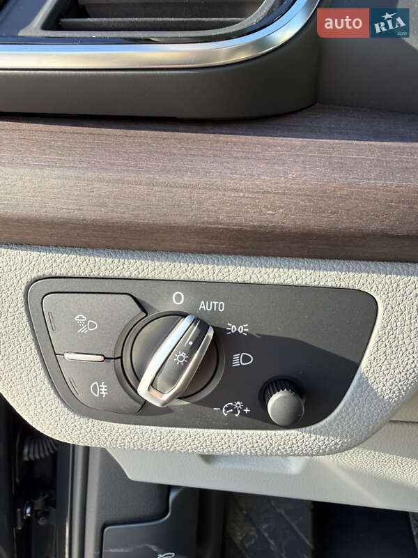 Внедорожник / Кроссовер Audi Q5 2020 в Львове