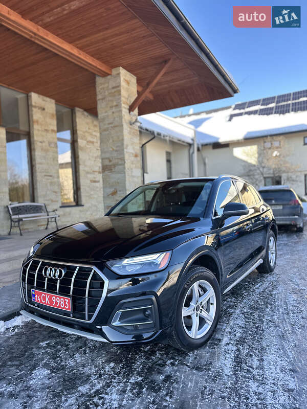 Внедорожник / Кроссовер Audi Q5 2021 в Львове