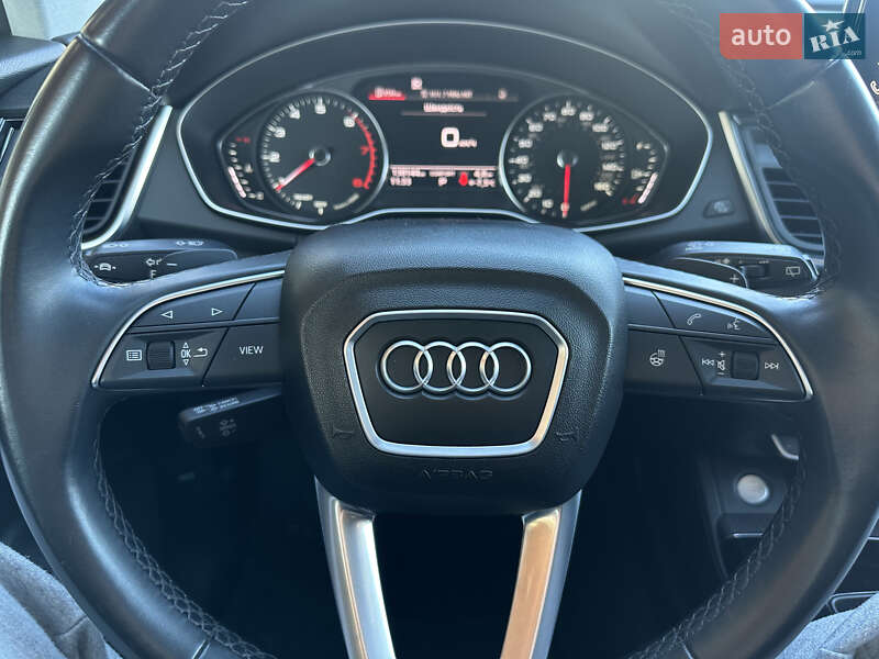 Внедорожник / Кроссовер Audi Q5 2021 в Львове