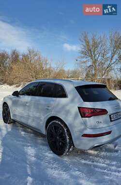 Внедорожник / Кроссовер Audi Q5 2019 в Днепре