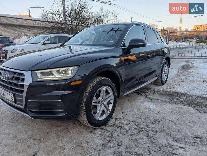 Позашляховик / Кросовер Audi Q5 2017 в Львові фото 3 Позашляховик / Кросовер Audi Q5 2017 в Львові